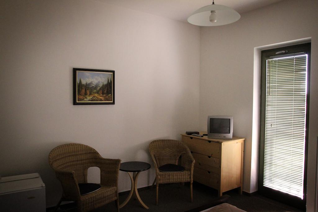 Hotel Eliot Sturovo Bilik gambar