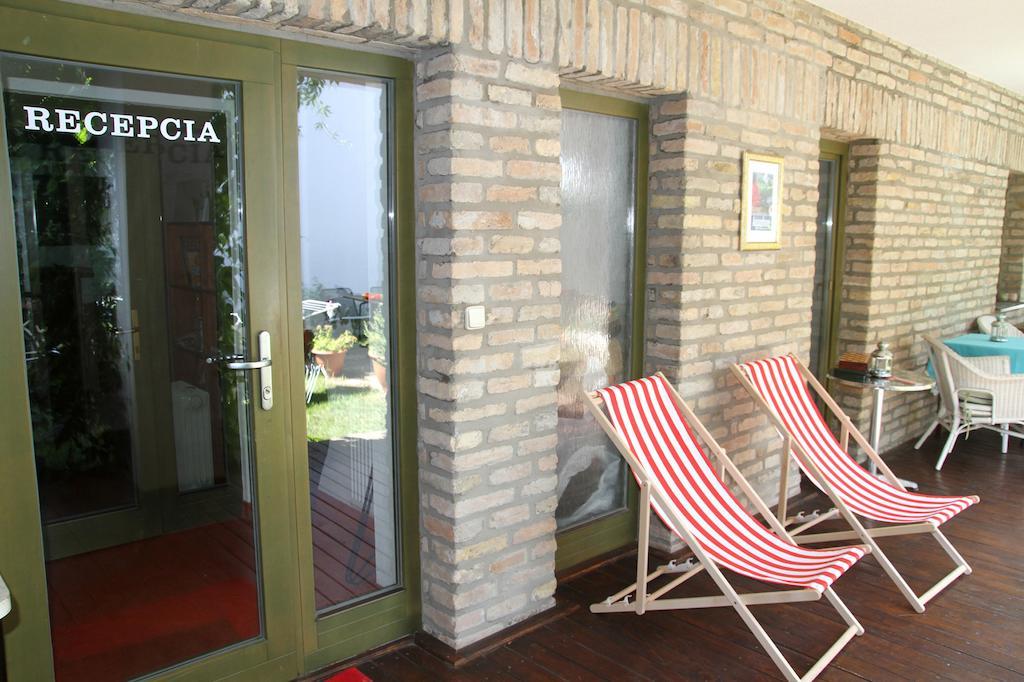 Hotel Eliot Sturovo Luaran gambar